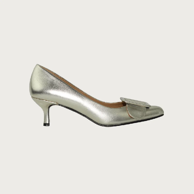 Women's cork - sole stiletto heel pumps for a natural touchMILK GOLD LEATHER