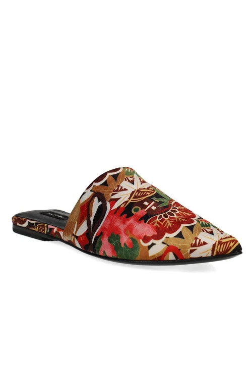 Women's Chunky Heeled Sandals with Studded Detail in Black for a Punk - Inspired and Edgy StyleAdore Ikebana Silk Slide