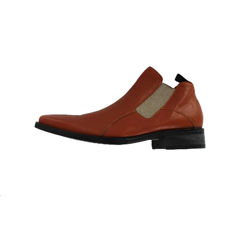 7061 - Cognac Chelsea Boot