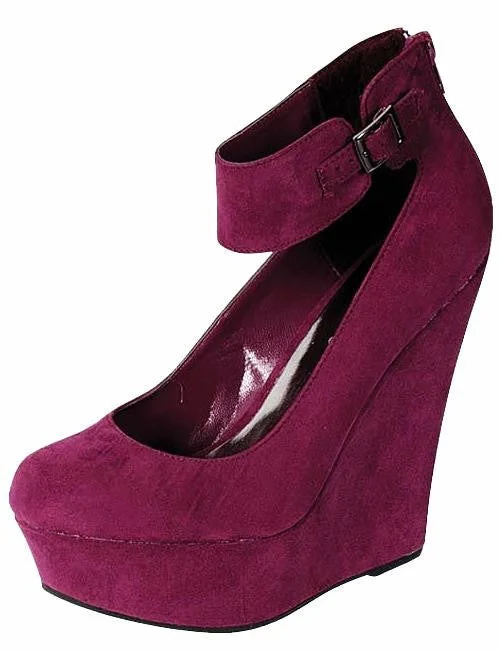 Women's forest green stiletto heel pumps for a nature - inspired lookPumps