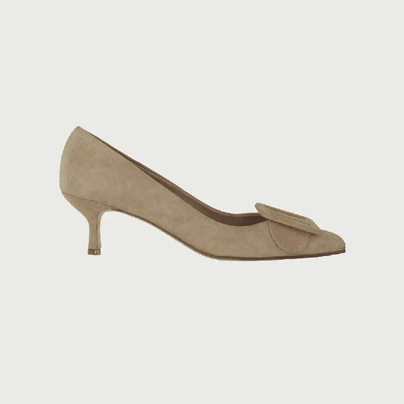 Women's peach stiletto heel pumps for a soft and feminine appealMILK CAMEL SUEDE