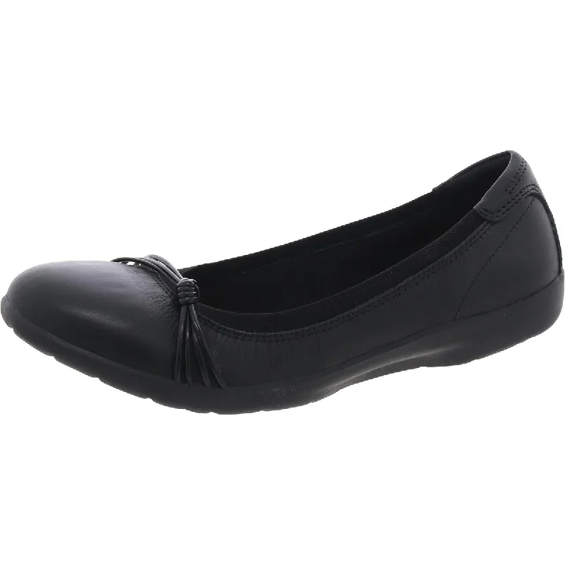 Women's Embroidered Floral Pattern Ballet Flats in White for a Spring - Inspired Outfit Clarks Womens Padded Insole Ballet Flats