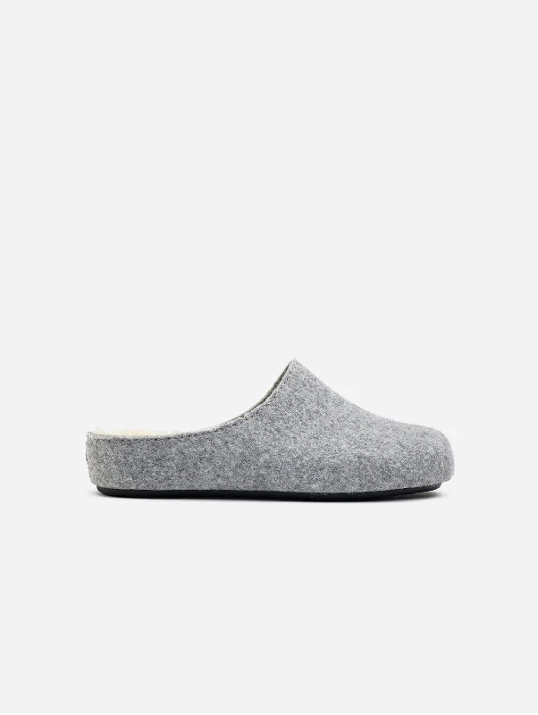 Women's Gel - Cushioned Slippers with a Soft Sole in Blue for All - Day Comfort Women's Gel - Cushioned Slippers with a Soft Sole in Blue for All - Day Comfort Date Women's Vegan Mule Slippers | Light Grey Women's Gel - Cushioned Slippers with a Soft Sole in Blue for All - Day Comfort Women's Gel - Cushioned Slippers with a Soft Sole in Blue for All - Day Comfort Date Women's Vegan Mule Slippers | Light Grey