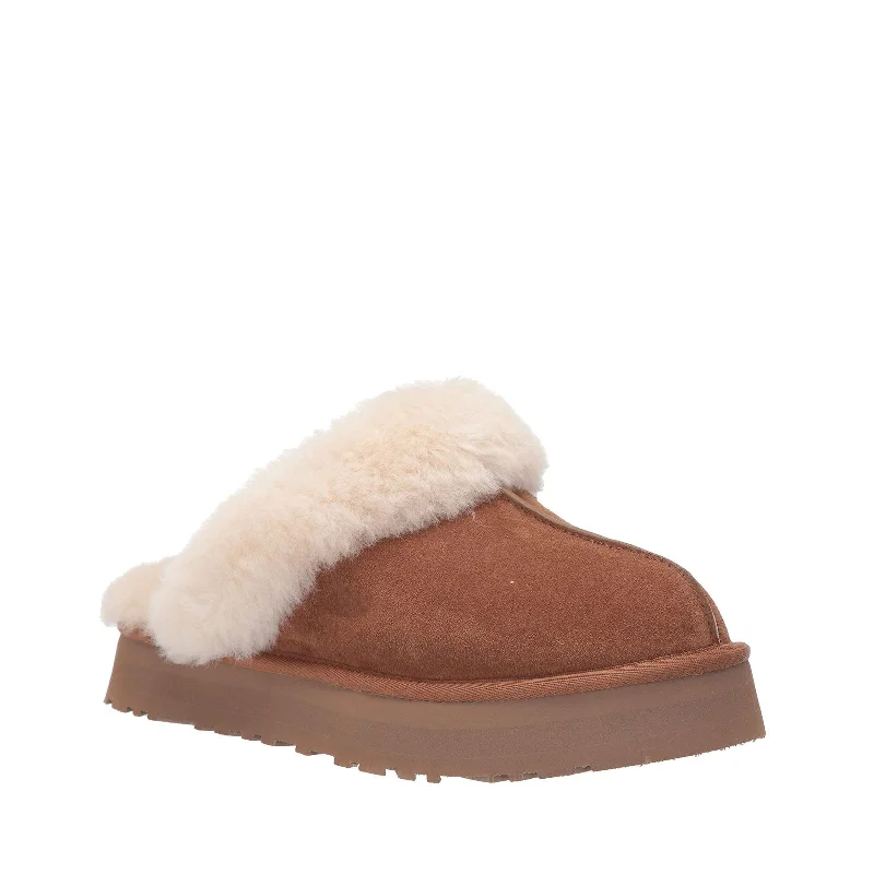 Women's Slippers with a Built - in Heel in Black for a Slightly Elevated Look Women's Slippers with a Built - in Heel in Black for a Slightly Elevated Look Women's Shoes UGG DISQUETTE Platform Sheepskin & Suede Slippers 1122550 CHESTNUT Women's Slippers with a Built - in Heel in Black for a Slightly Elevated Look Women's Slippers with a Built - in Heel in Black for a Slightly Elevated Look Women's Shoes UGG DISQUETTE Platform Sheepskin & Suede Slippers 1122550 CHESTNUT