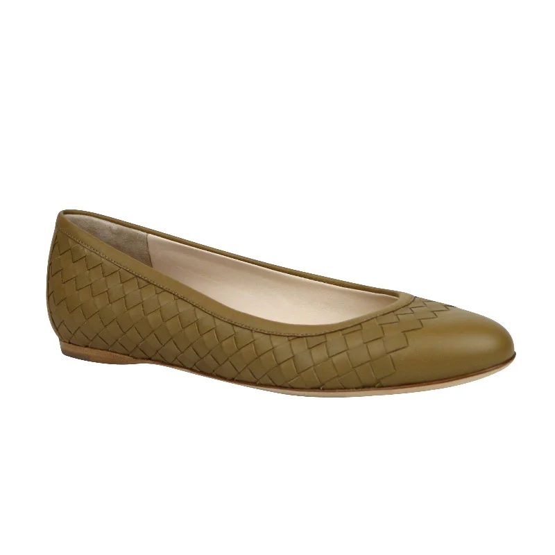 Women's Ballet Flat - Style Slippers with a Rhinestone Embellishment in Silver for a Glamorous Touch Women's Ballet Flat - Style Slippers with a Rhinestone Embellishment in Silver for a Glamorous Touch Bottega Veneta Women's Intrecciato Brown Leather Flat Slippers Women's Ballet Flat - Style Slippers with a Rhinestone Embellishment in Silver for a Glamorous Touch Women's Ballet Flat - Style Slippers with a Rhinestone Embellishment in Silver for a Glamorous Touch Bottega Veneta Women's Intrecciato Brown Leather Flat Slippers