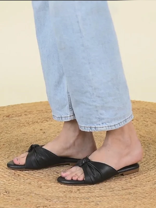 Women's Backless Slippers with a Furry Trim in Light Pink for a Cute and Casual Look Women's Backless Slippers with a Furry Trim in Light Pink for a Cute and Casual Look Women Black Bow Design Open Toe Slip On Flats Slippers