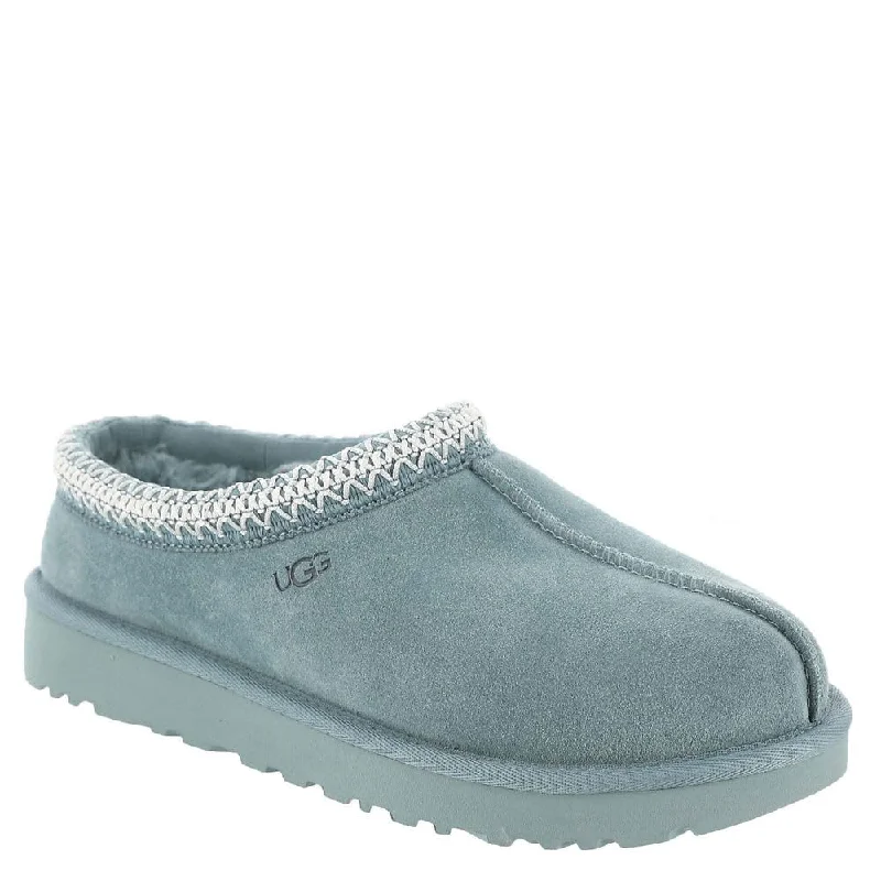 Women's Moccasin - Style Slippers with Fringe Detail in Brown for a Rustic Look Women's Moccasin - Style Slippers with Fringe Detail in Brown for a Rustic Look Women's Shoes UGG TASMAN Suede & Sheepskin Slippers 5955 DEEP ICE