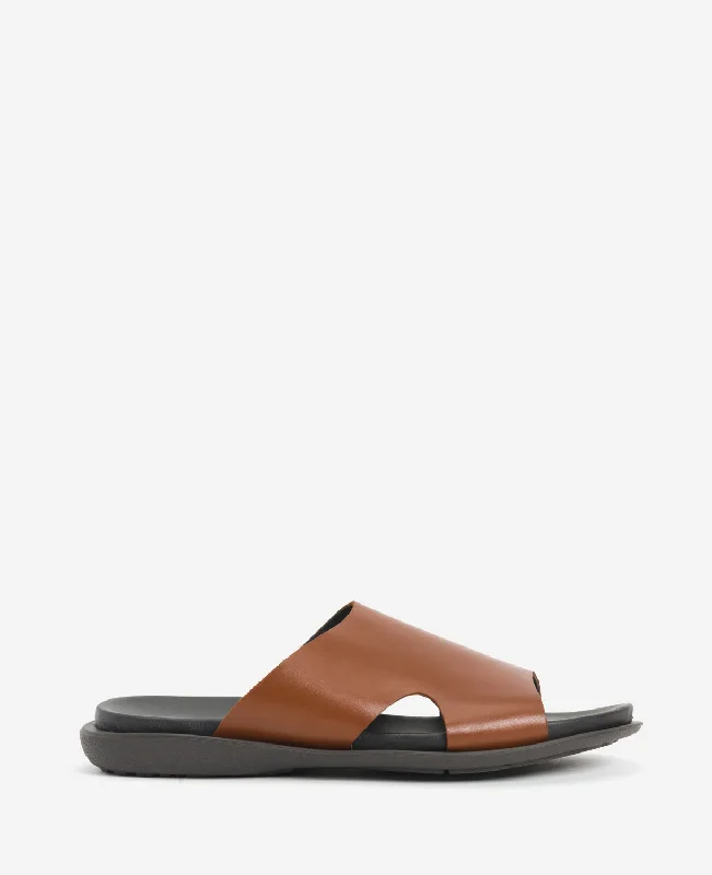 Sand-Y Beach Leather Slide Sandal