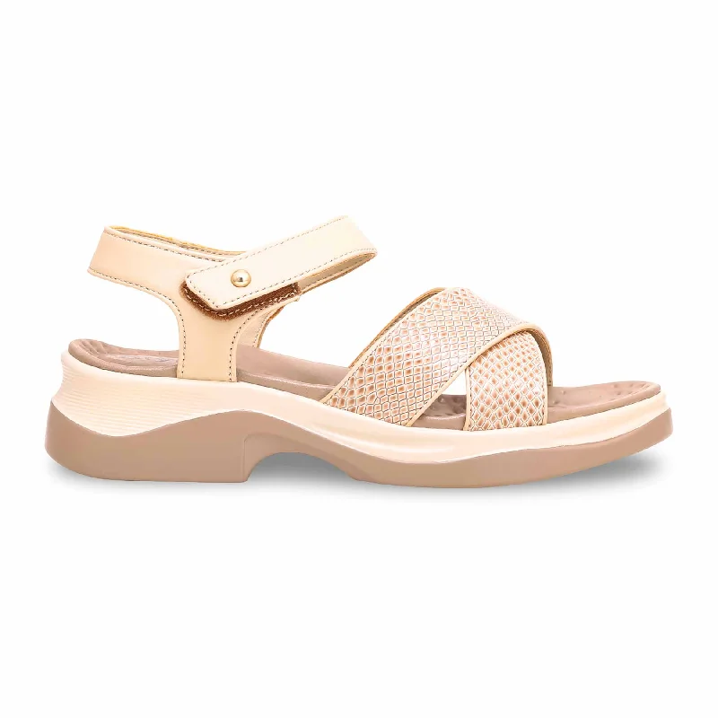 Men's sandals with a flexible sole for easy movementBeige Formal Sandal PU0331