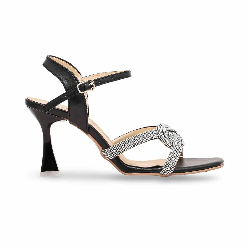 Men's sandals with a perforated leather upper for ventilationBlack Fancy Sandal FN5910