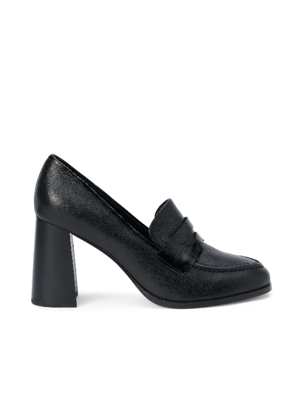Men's loafers with a memory foam insoleBlanche Heeled Leather Loafer