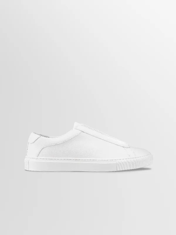 Capri X in Triple White