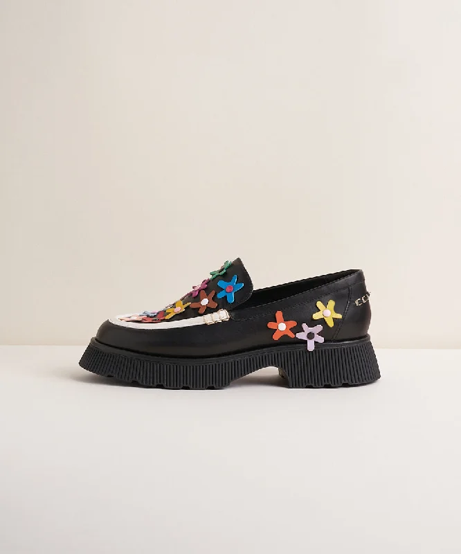 Men's loafers with a tassel front for a classic lookChelsea