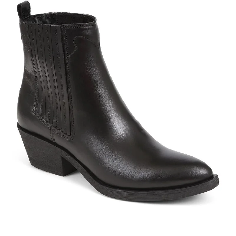 DELANNA Leather Ankle Boots - DELANNA / 324 254