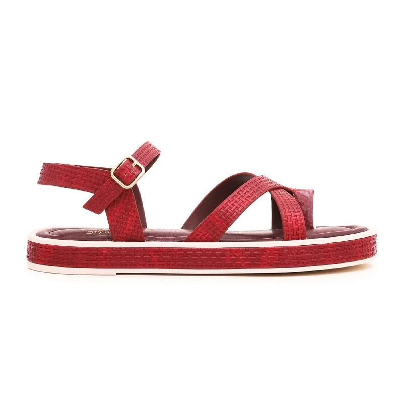 Men's sandals with a flexible sole for easy movementMaroon Formal Sandal FR5191