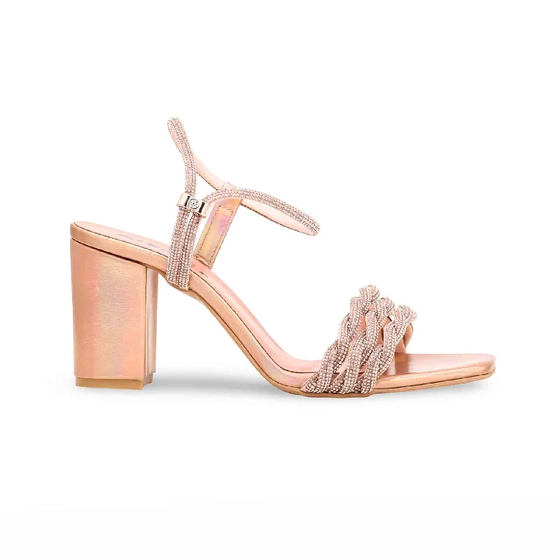 Men's sandals with a contrast stitching detailPeach Fancy Sandal FN5907