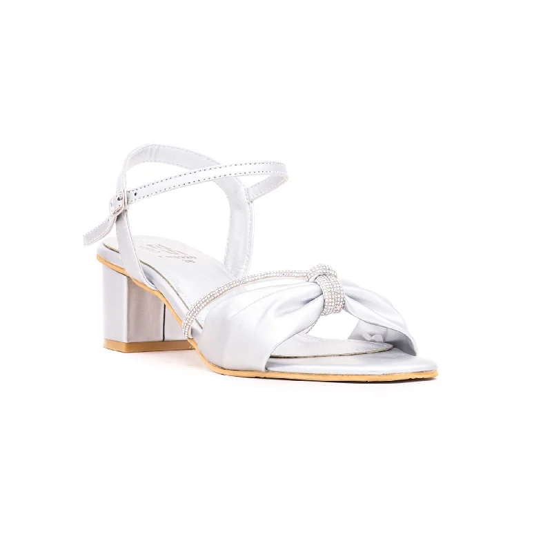 Men's sandals with a flexible sole for easy movementSilver Fancy Sandal FN5328