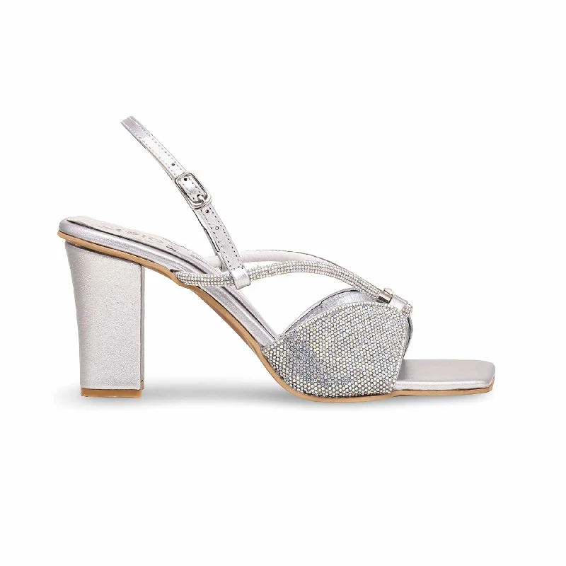 Men's sandals with a perforated leather upper for ventilationSilver Fancy Sandal FN5960