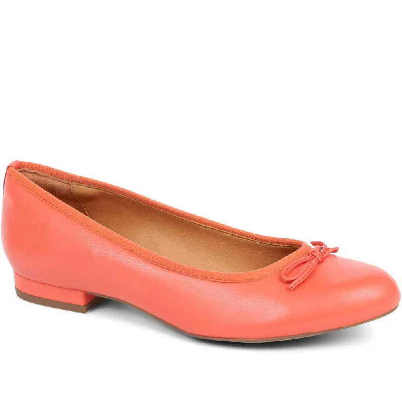 Soleil Leather Low Ballet Pumps - SOLEIL / 323 600