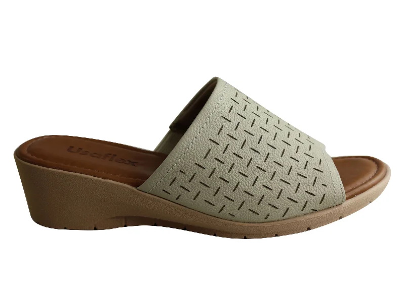 Men's sandals with a stretchy strap for a better fitUsaflex Endigo Womens Brazilian Comfy Cushioned Leather Slides Sandals