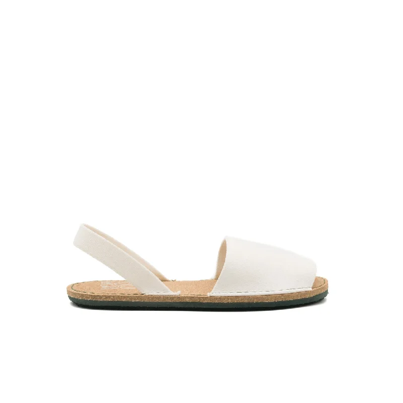 Men's sandals with a stretchy strap for a better fitVegan sandal white MAY005