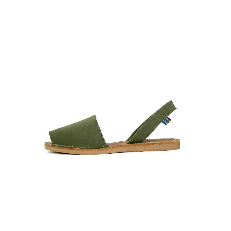 Men's sandals with a contrast stitching detailVeldskoen Namaqualand Aloe Sandal (Olive)