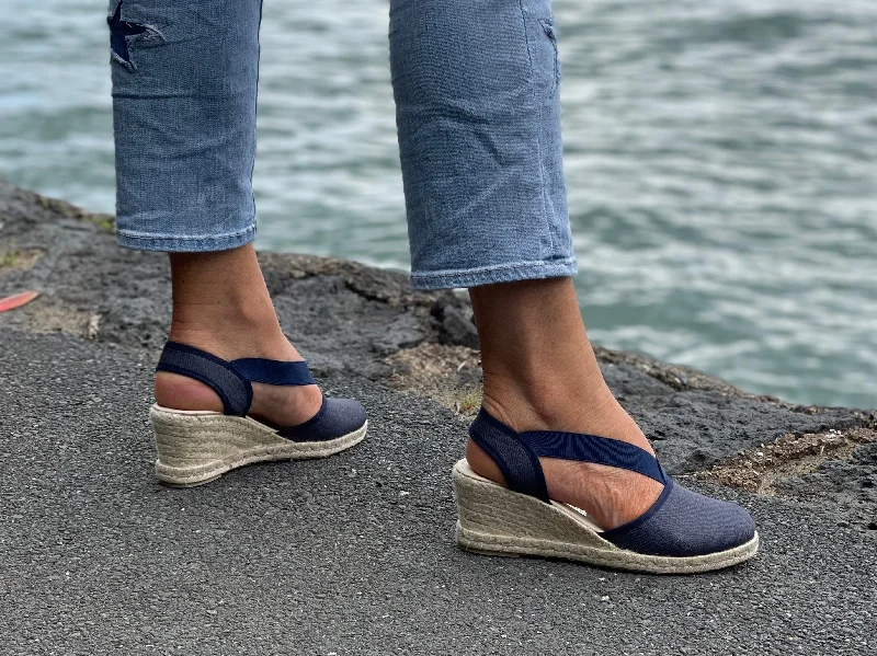 Men's sandals with a padded heelVia Nova Fontana available in 2 colours