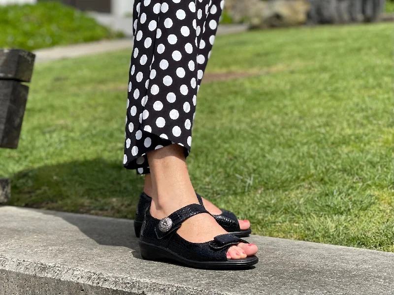 Men's sandals with a leather lining for comfortVia Nova Lite Dakin
