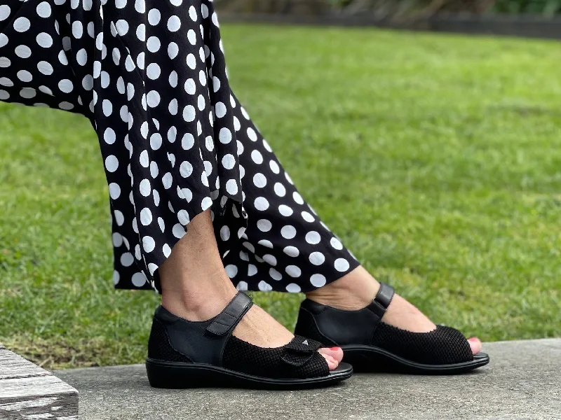 Men's sandals with a shock - absorbing insoleVia Nova Lite Drizzo