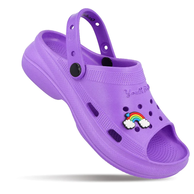 Men's sandals with a decorative buckle or charmWalkaroo Women's Clogs - WC8937 Lavender Men's sandals with a decorative buckle or charmWalkaroo Women's Clogs - WC8937 Lavender