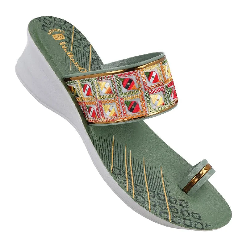 Men's sandals in a neutral color like black or brownWomen's Daily Wear Sandals - WL7544 Mint Men's sandals in a neutral color like black or brownWomen's Daily Wear Sandals - WL7544 Mint