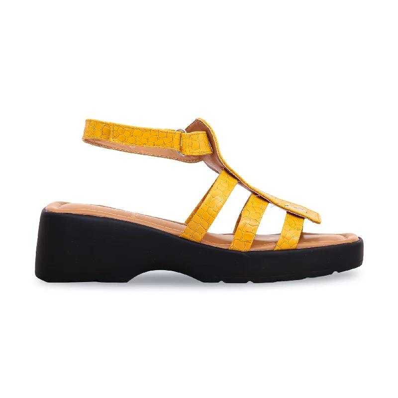 Men's sandals with a shock - absorbing insoleYellow Formal Sandal PU0173