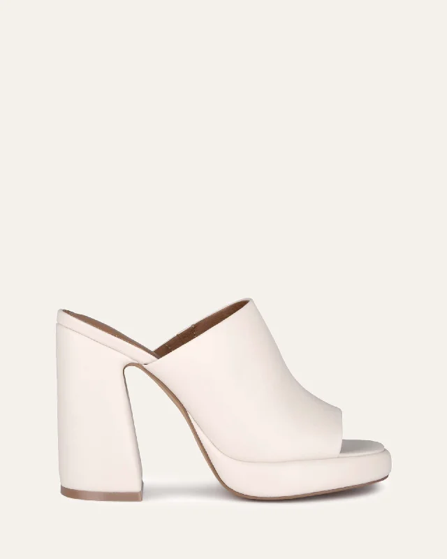Women's Flat Slide Sandals with a Memory Foam Insole in White for All - Day Comfort Women's Flat Slide Sandals with a Memory Foam Insole in White for All - Day Comfort Waterproof Women's Rubber Beach Sandals with Arch Support in Blue for Water ActivitiesCOSMO HIGH HEEL SANDALS OFF WHITE LEATHER