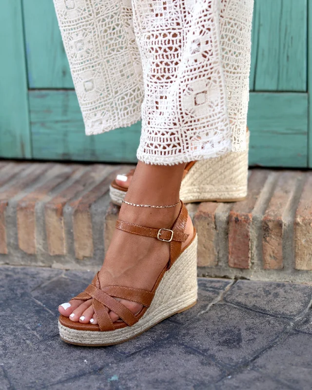 Women's Strappy Gladiator Sandals with Buckle Closures in Tan for a Boho Look Women's Strappy Gladiator Sandals with Buckle Closures in Tan for a Boho Look Women's Ankle - Strap Sandals with a Block Heel in Red for a Sophisticated StyleKAVOS