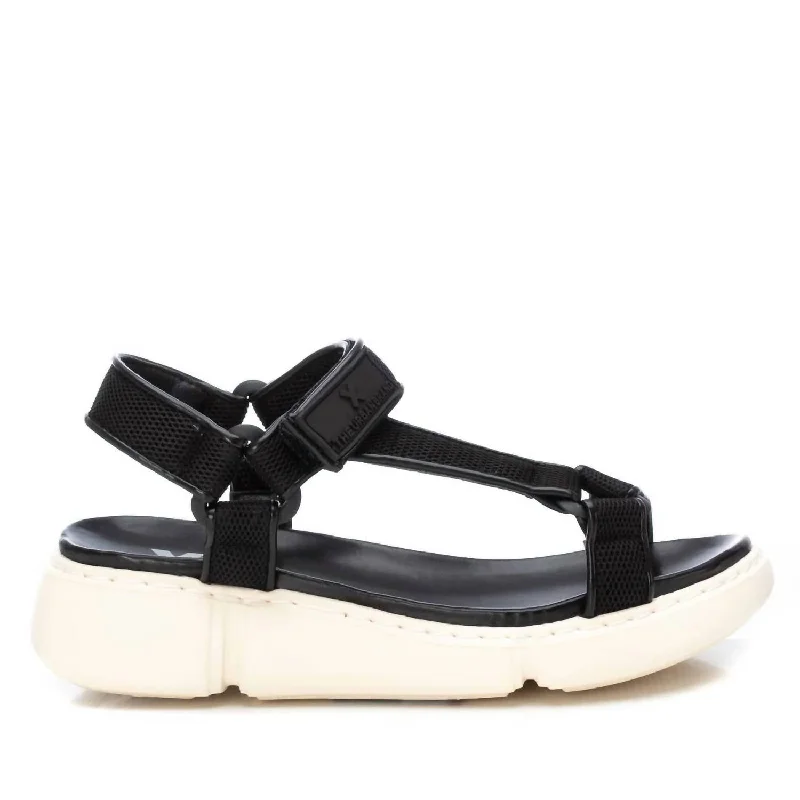 Women's Strappy Gladiator Sandals with Buckle Closures in Tan for a Boho Look Women's Strappy Gladiator Sandals with Buckle Closures in Tan for a Boho Look Women's Ankle - Strap Sandals with a Block Heel in Red for a Sophisticated StyleWomen's Flat Sandals In Black