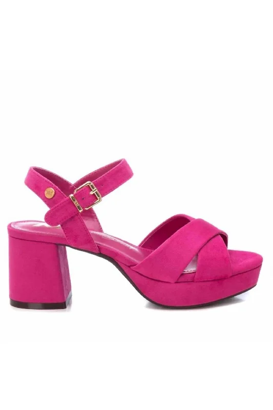 Women's Sandals with a Floral - Printed Upper in Pink for a Feminine Spring Look Women's Sandals with a Floral - Printed Upper in Pink for a Feminine Spring Look Women's Sandals with a Glitter - Coated Strap in Gold for a Sparkly Summer OutfitWomen's Heeled Sandals In Fuxia