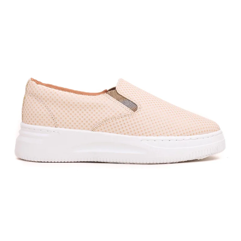 Women's leather - upper athletic shoes for a classic look Beige Slip On Sneaker AT9082 Women's leather - upper athletic shoes for a classic look Beige Slip On Sneaker AT9082