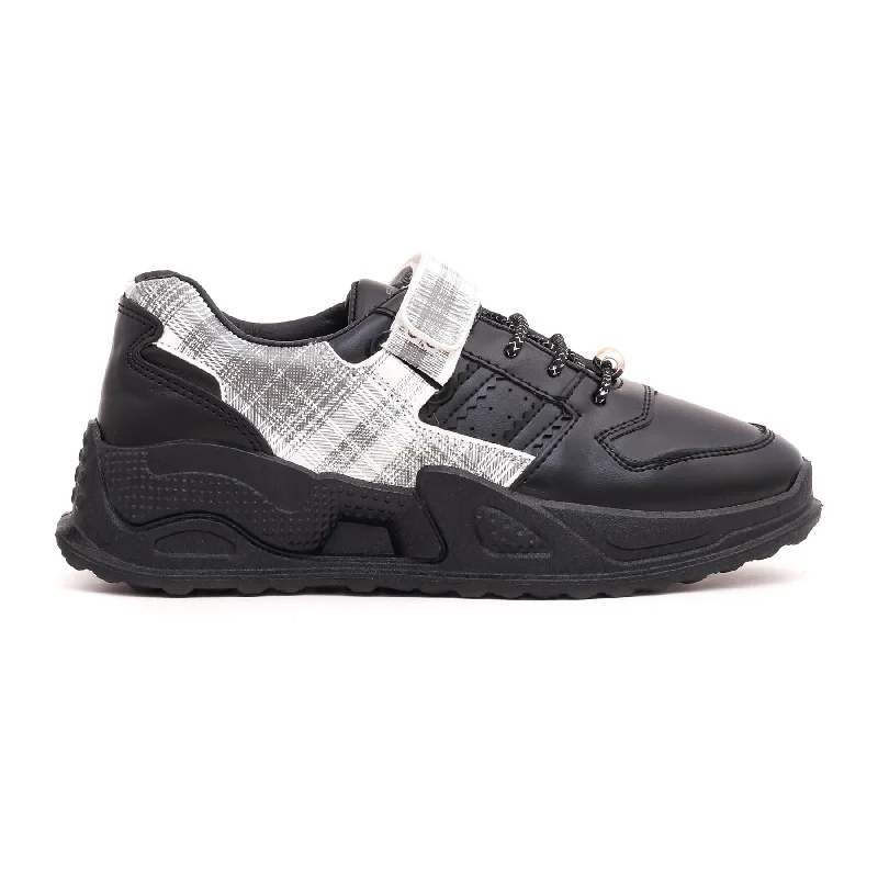 Women's synthetic - upper athletic shoes for durability Black Casual Sneaker AT7201 Women's synthetic - upper athletic shoes for durability Black Casual Sneaker AT7201