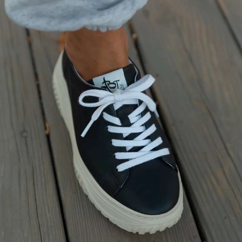 Women's athletic shoes with a glittery finish for a stylish look PANGEA in BLACK Court Sneakers Women's athletic shoes with a glittery finish for a stylish look PANGEA in BLACK Court Sneakers