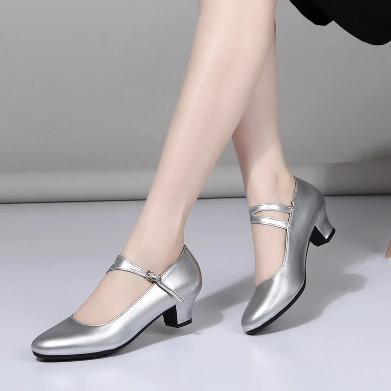 Women's athletic shoes with a color - blocked design for a modern look Split - Sole Modern Dance Shoes in Beige for Enhanced FlexibilityQC Women's PU 5.5cm Heels Ballroom Dance Shoes Modern Shoes Women's athletic shoes with a color - blocked design for a modern look Split - Sole Modern Dance Shoes in Beige for Enhanced FlexibilityQC Women's PU 5.5cm Heels Ballroom Dance Shoes Modern Shoes