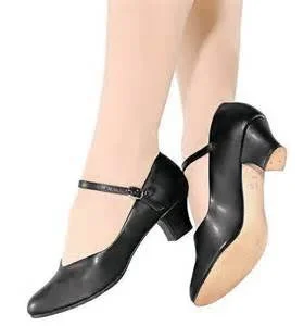 Women's adjustable - closure athletic shoes with a dial Lightweight Synthetic Flamenco Dance Shoes in Maroon for Easy ManeuveringSo Danca 1.5" Heel Character Shoes - CH50 Women's adjustable - closure athletic shoes with a dial Lightweight Synthetic Flamenco Dance Shoes in Maroon for Easy ManeuveringSo Danca 1.5" Heel Character Shoes - CH50