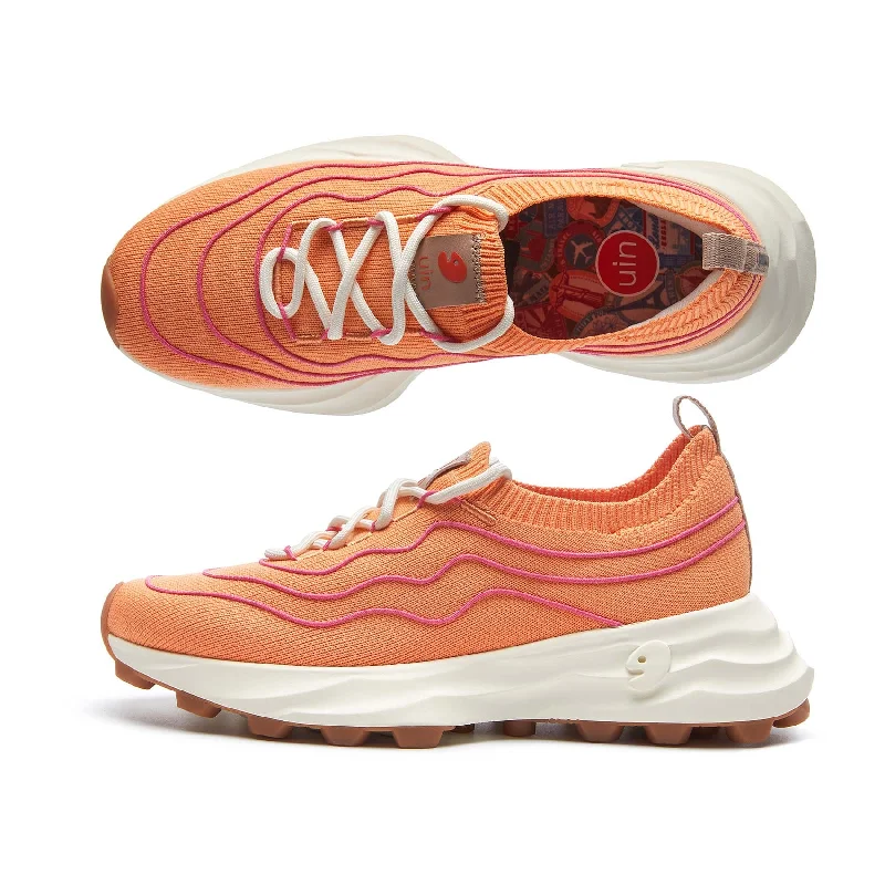 Women's climbing athletic shoes with a precise fit​ Sandy Brown Benidorm II Women