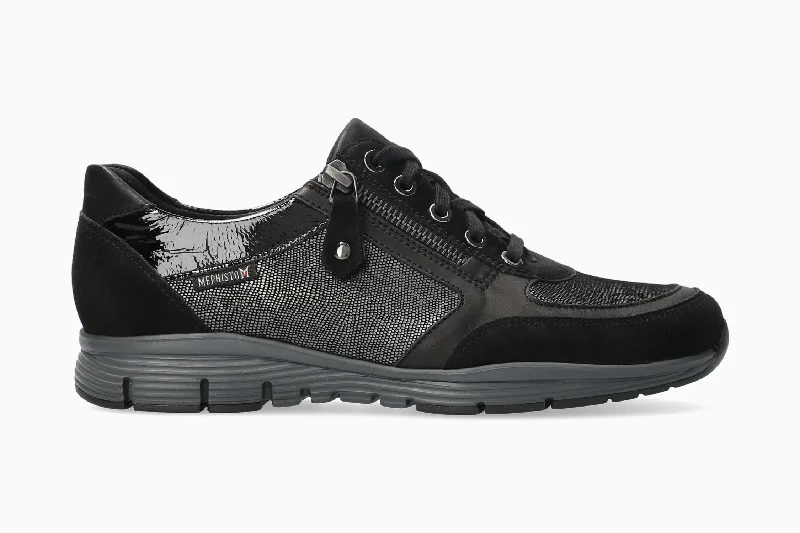 Cushioned women's athletic shoes for shock absorption​ Ylona - Black Artesia