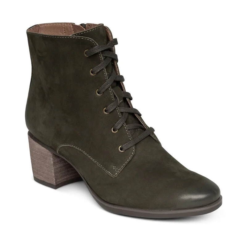 women's booties with velvetAetrex Stella