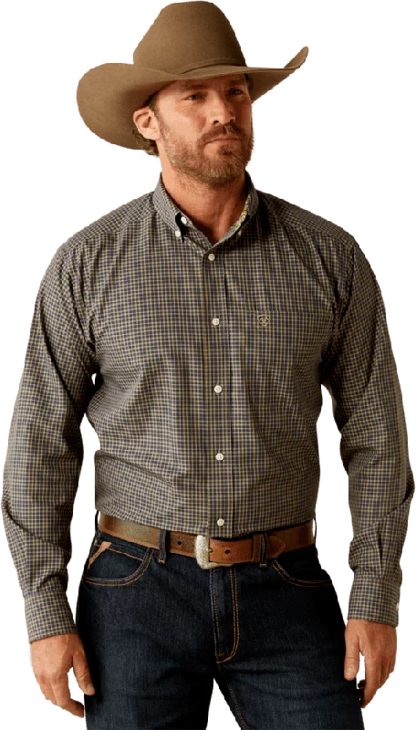 women's western boots with turquoise accentsAriat Men's Wrinkle Free Ferris Classic Fit Shirt