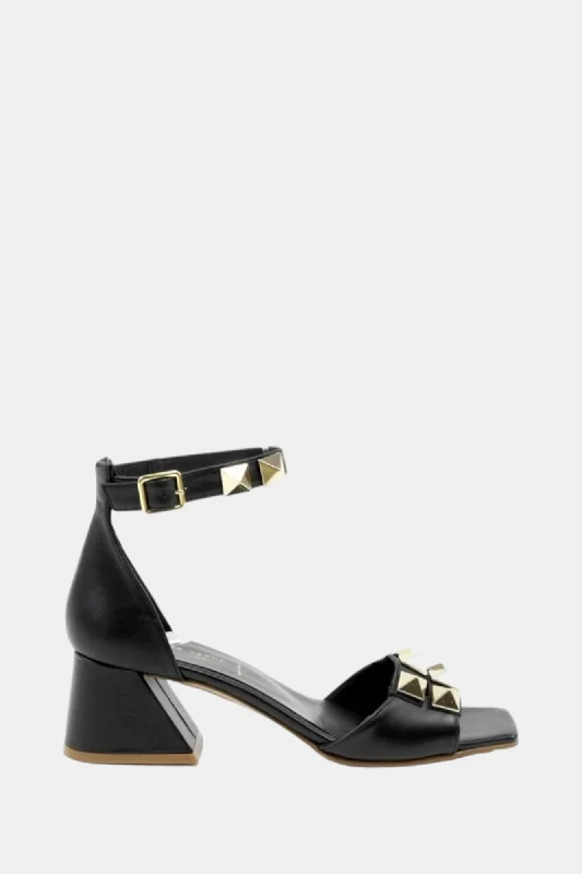 women's ankle boots with velvetJOSE SAENZ BLACK LEATHER STUDDED HEELED SANDAL