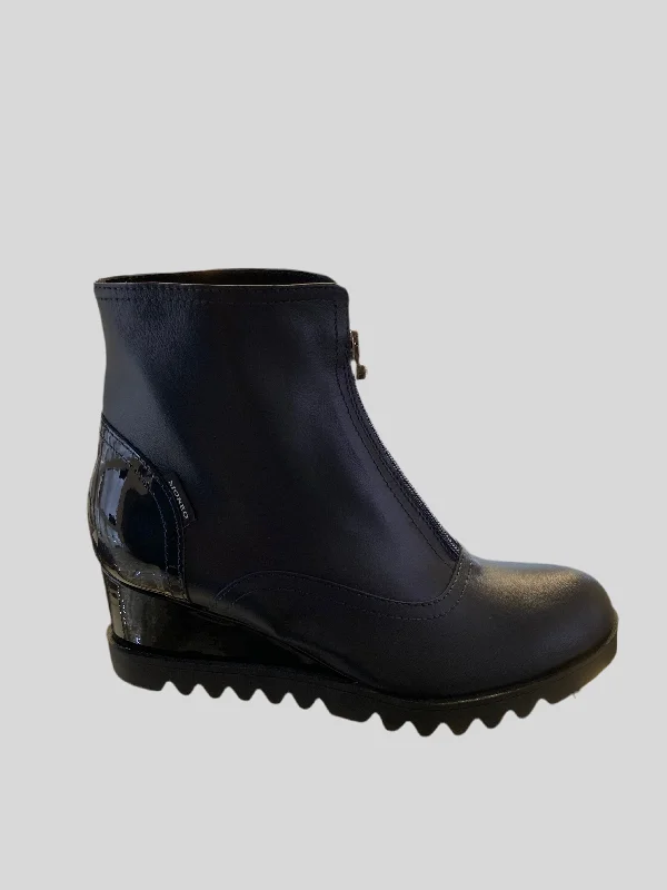 women's ankle boots with glitterMarco Moreo Navy Leather Wedge Ankle Boot with Zip