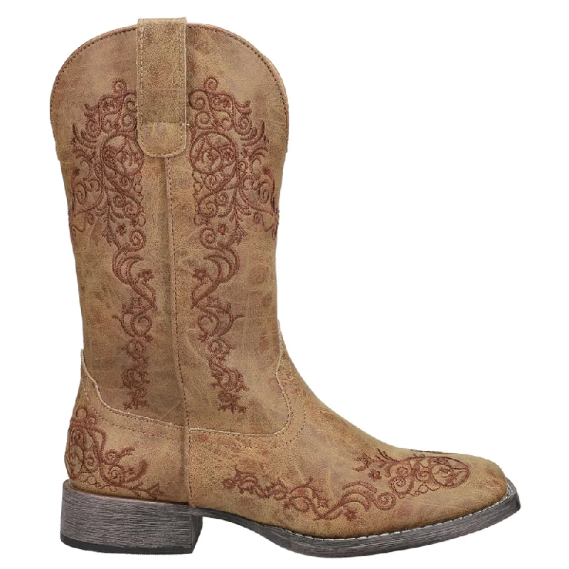 women's cowboy boots in brownRiley Scroll Embroidered Snip Toe Cowboy Boots