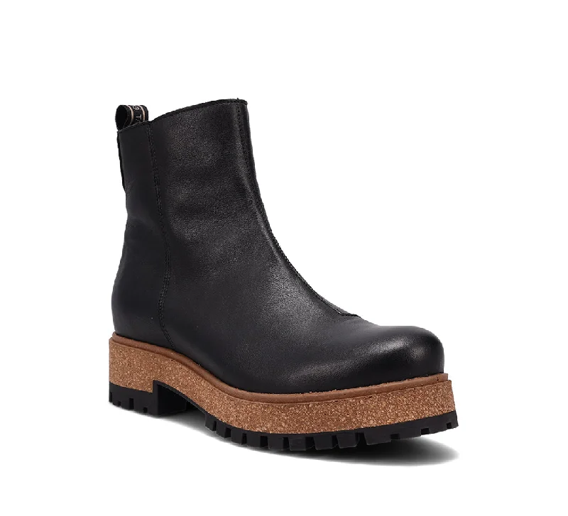women's booties with tassel detailTaos Downtown