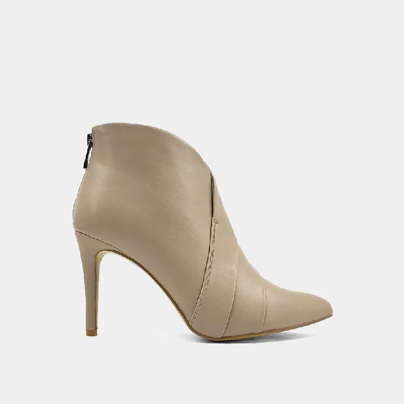 women's booties with pointed toeWYNN